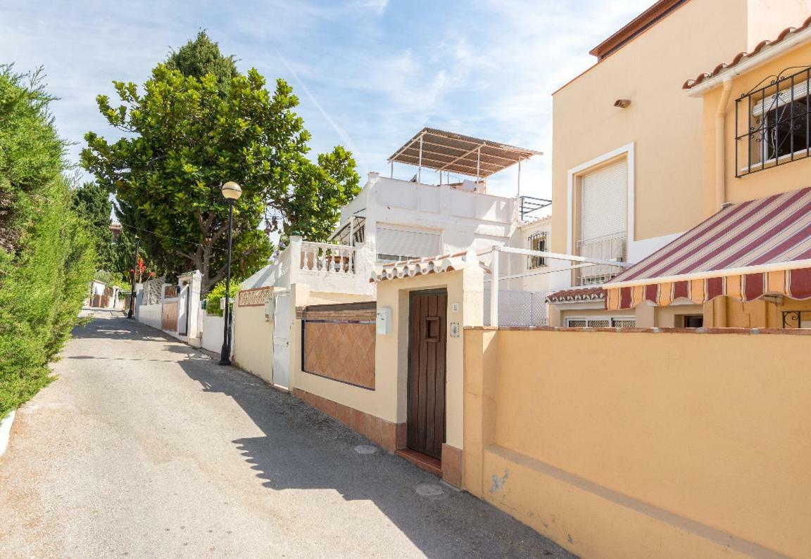 Cozy Loft Near The Beach Lägenhet Torremolinos Exteriör bild